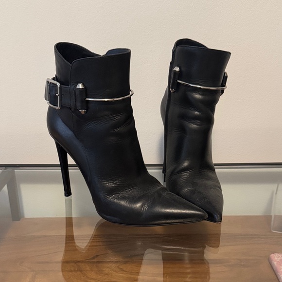 Balenciaga Black Leather Ankle Boots - Picture 1 of 4